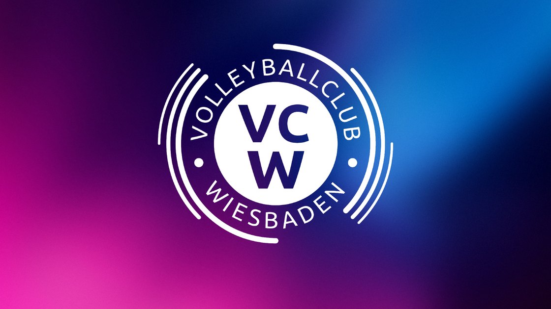 Title slide with the emblem of Volleyball Club Wiesbaden